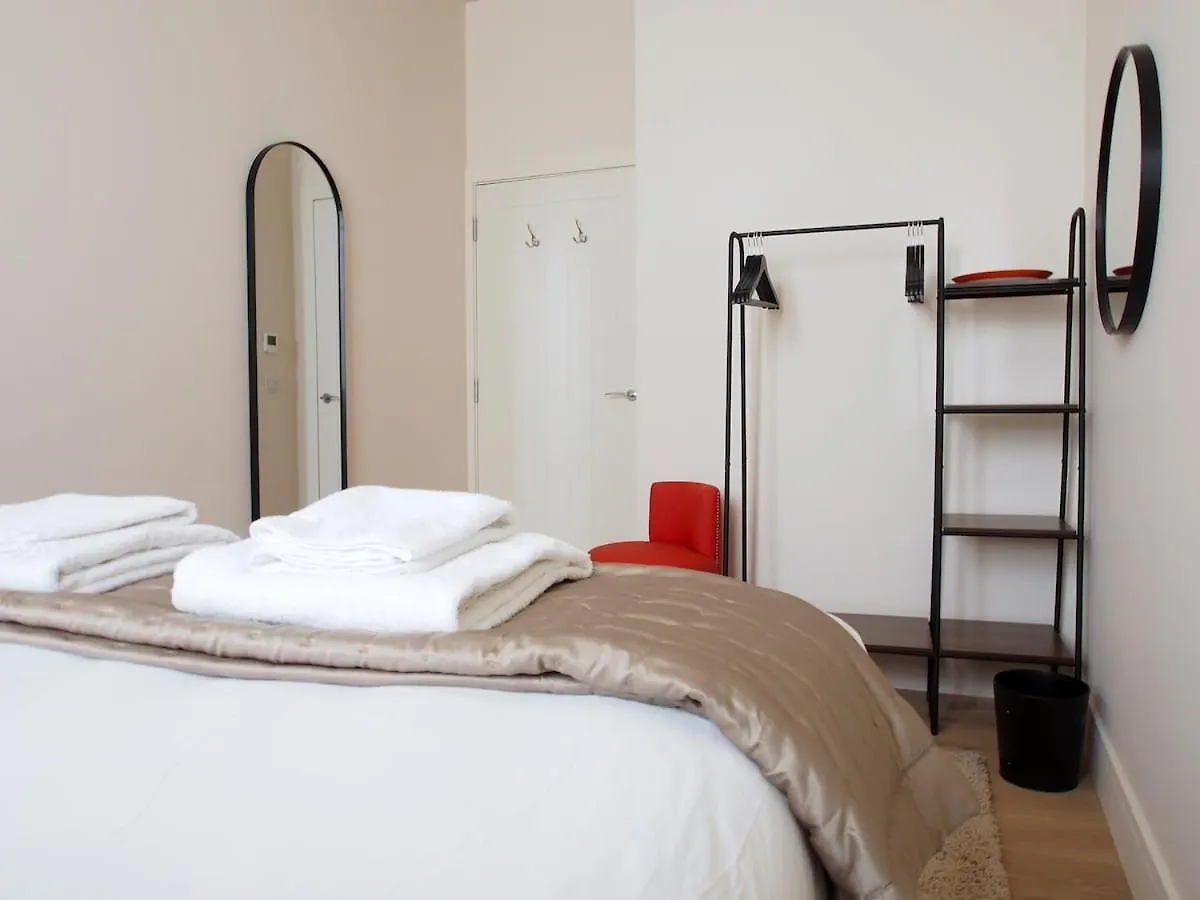 אדינבורו Spacious Luxe 2-Bed Near The City Centre - Flat 6, Elgin House Apartments
